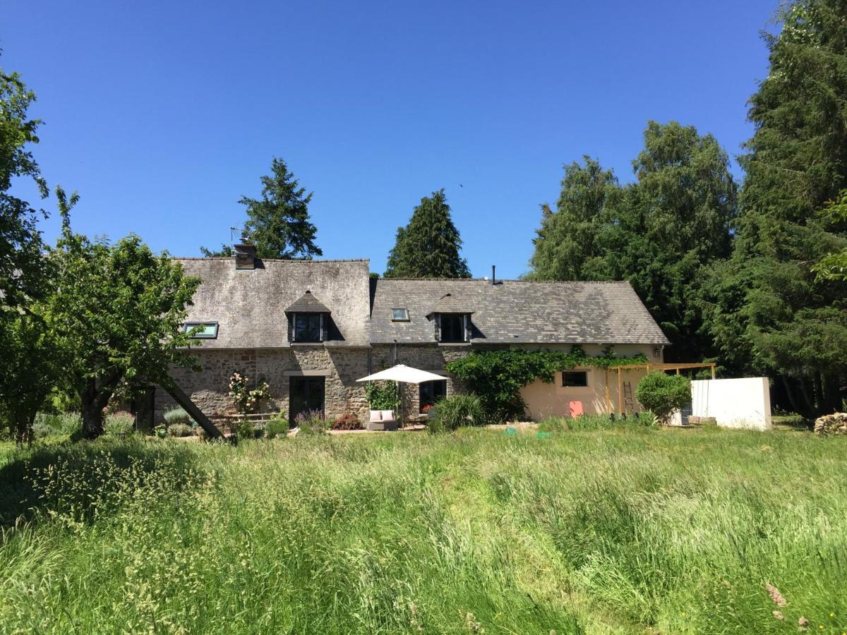 L'hotie De Broceliande, Au Coeur Des Sites Naturels Et Legendaires