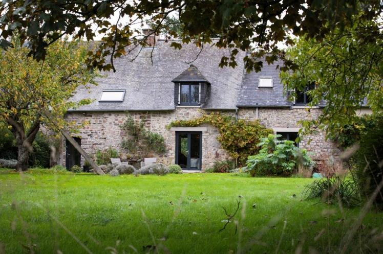 Bed & Breakfast L'hotie De Broceliande, Au Coeur Des Sites Naturels Et Legendaires Paimpont
